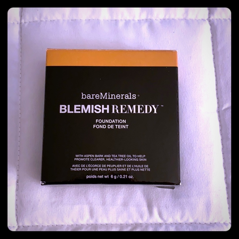 Bare Minerals Foundation
